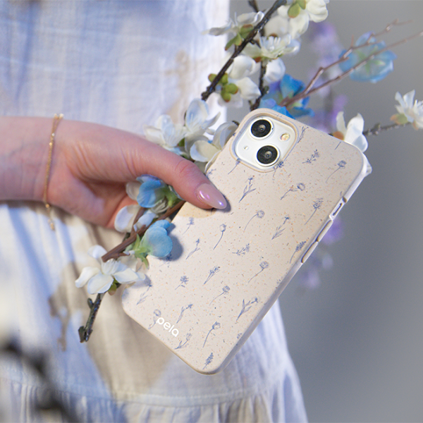 London Fog Petite Perennials iPhone 13 Pro Case Online