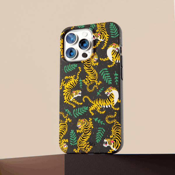 Black Playful Tigers iPhone 14 Pro Max Case Fashion